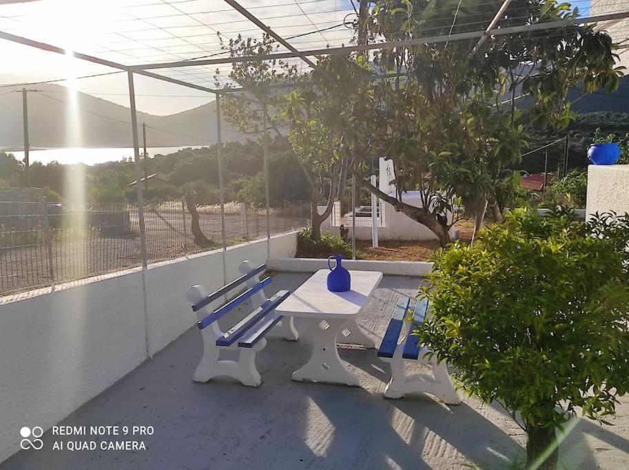 Holiday home White In Olive Trees And Seaview To Panagia