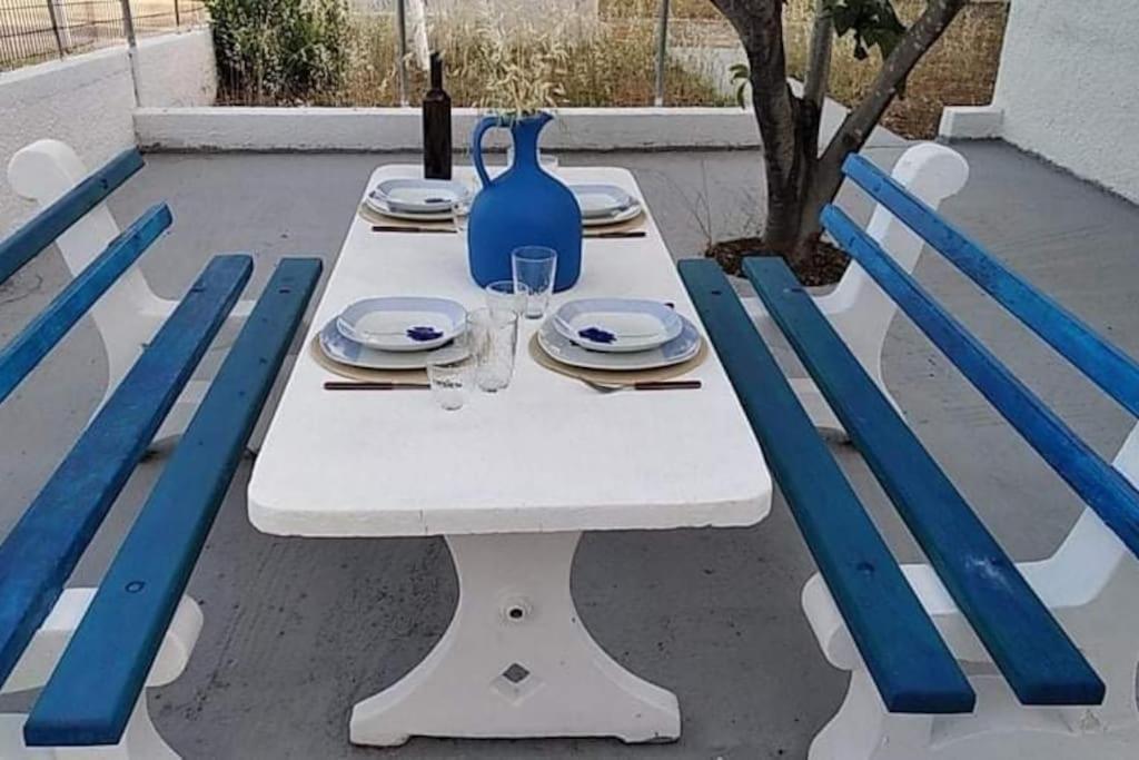 White In Olive Trees And Seaview To Panagia Holiday home